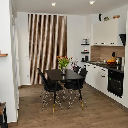 Apartament Nicole